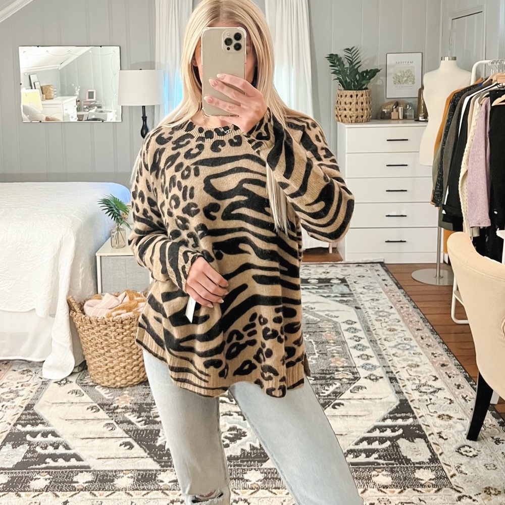 NWT! Tan Animal Print 100% Cashmere Sweater